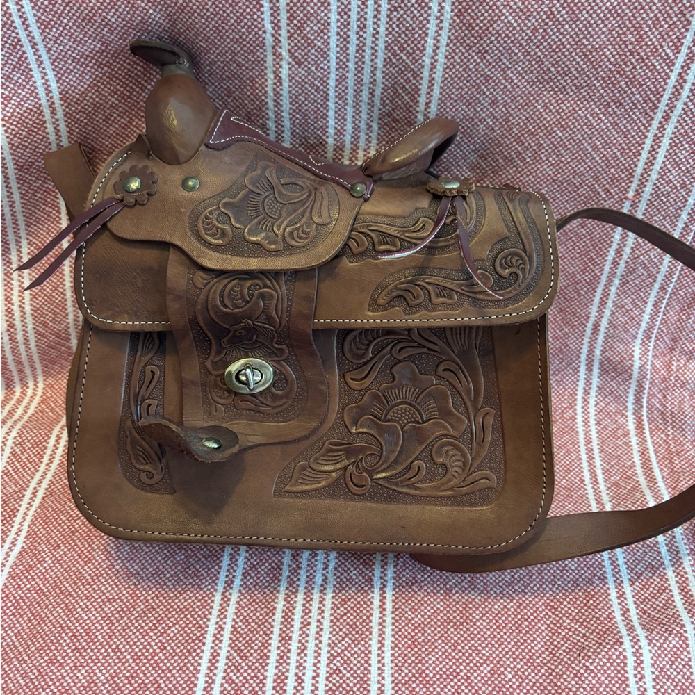 Leather Sadle purse